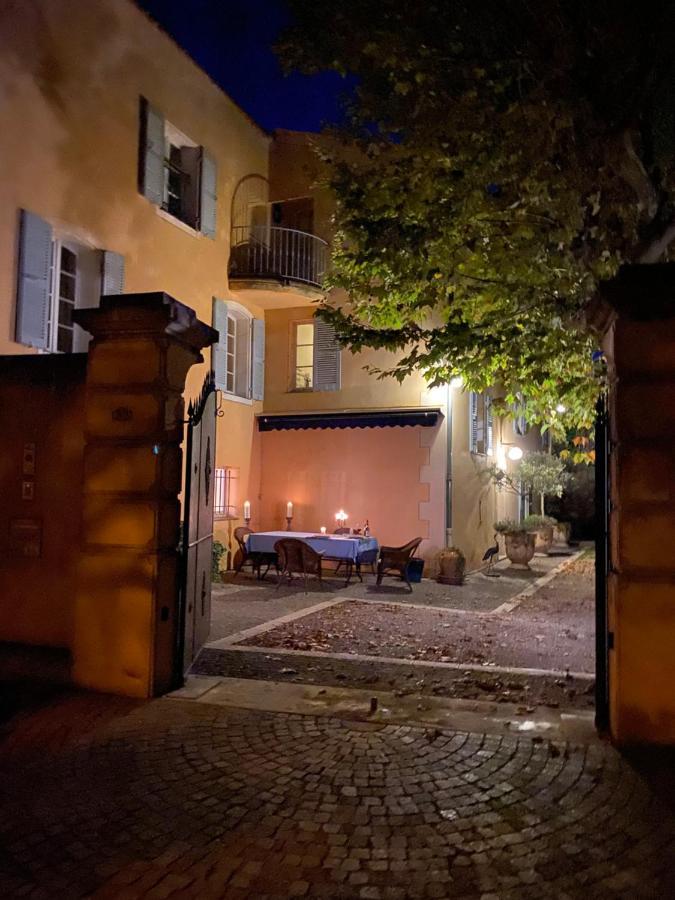 La Maison De Platane B&B Файенс Екстериор снимка