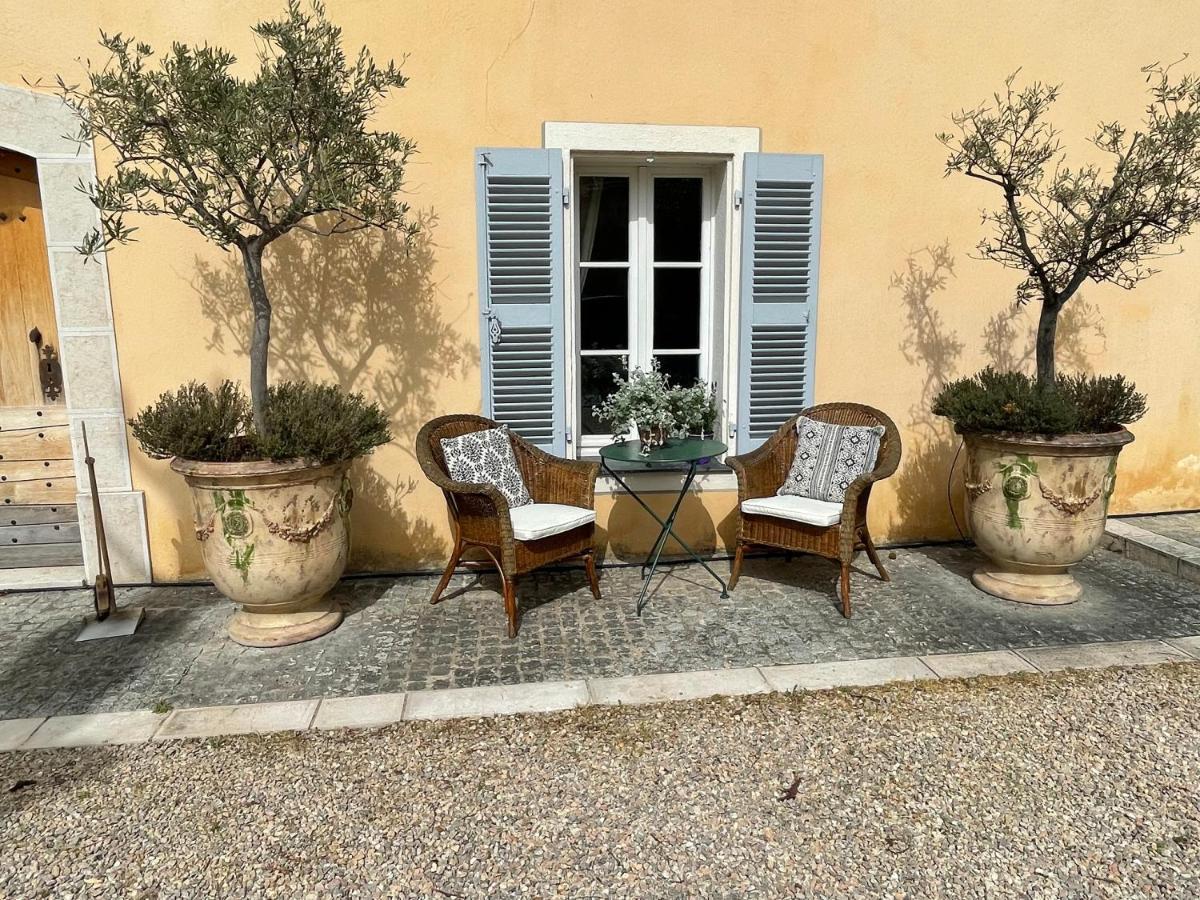 La Maison De Platane B&B Файенс Екстериор снимка
